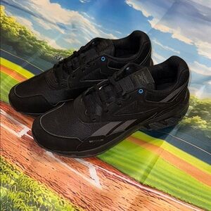 Reebok Men's Black Running Shoes NWB